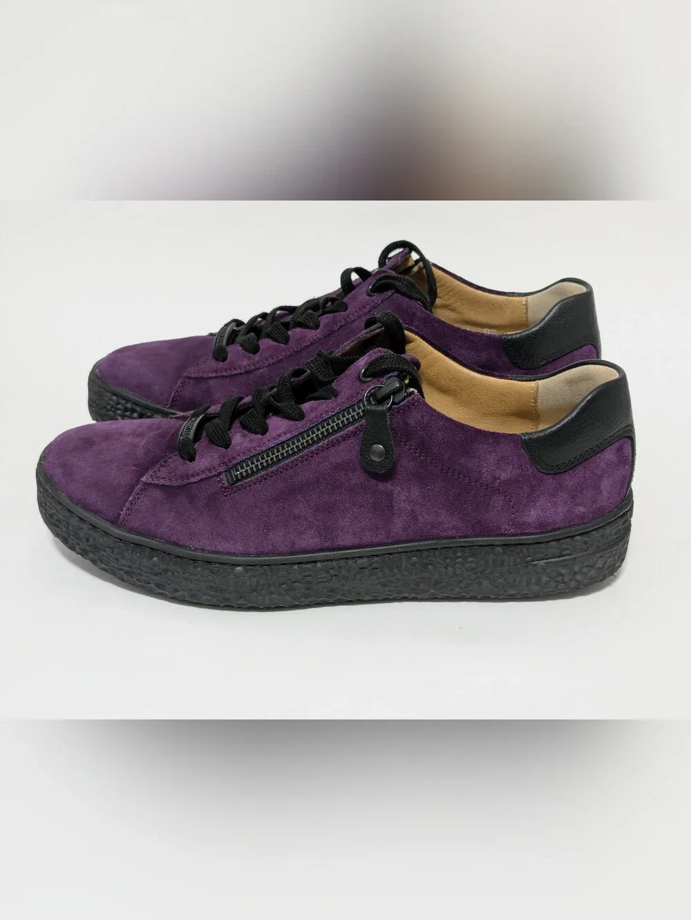 HARTJES Phil Women's Size 9 US LNC Suede Purple Walking Sneakers Comfort Shoes